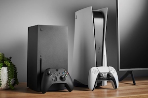مقایسهٔ PS5 با Xbox Series X — کدام یک برنده است؟