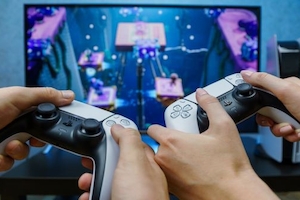اجرای بازی‌ های کپی روی PS4 – قوانین، روش‌ ها و راهنمای جامع