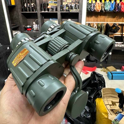 دوربین دو چشمی SEEKER مدل Military Marine 8X42